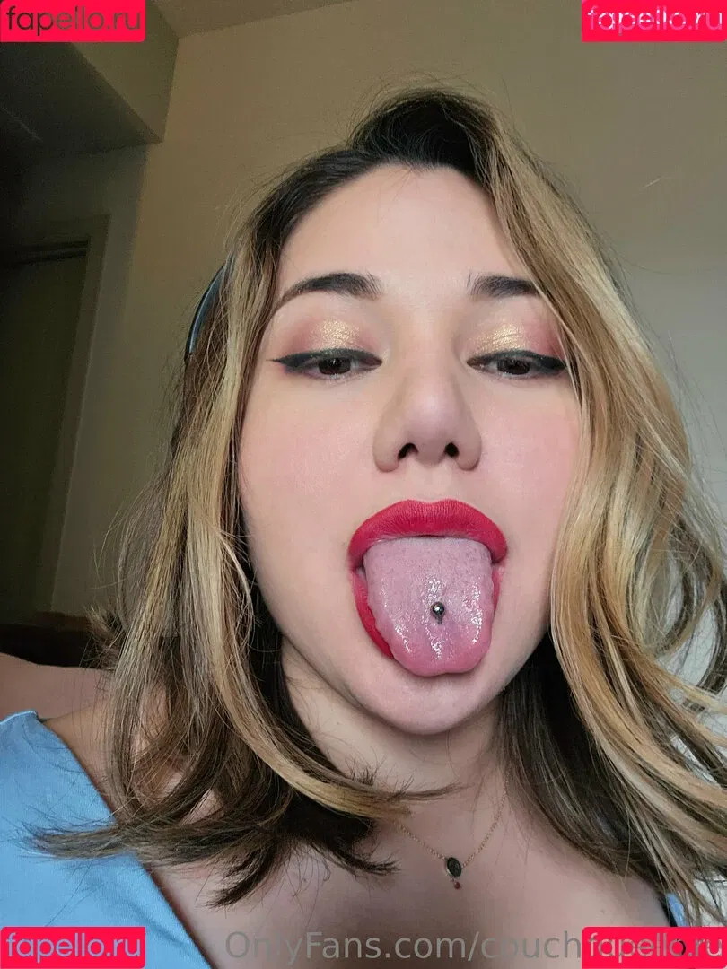 couchqueenie Onlyfans Photo Gallery 