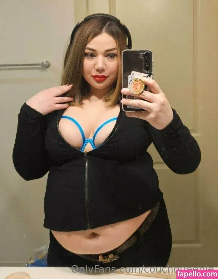 couchqueenie Onlyfans Photo Gallery 