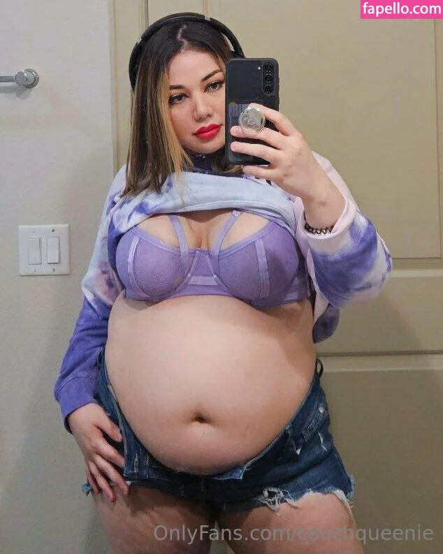 couchqueenie Onlyfans Photo Gallery 