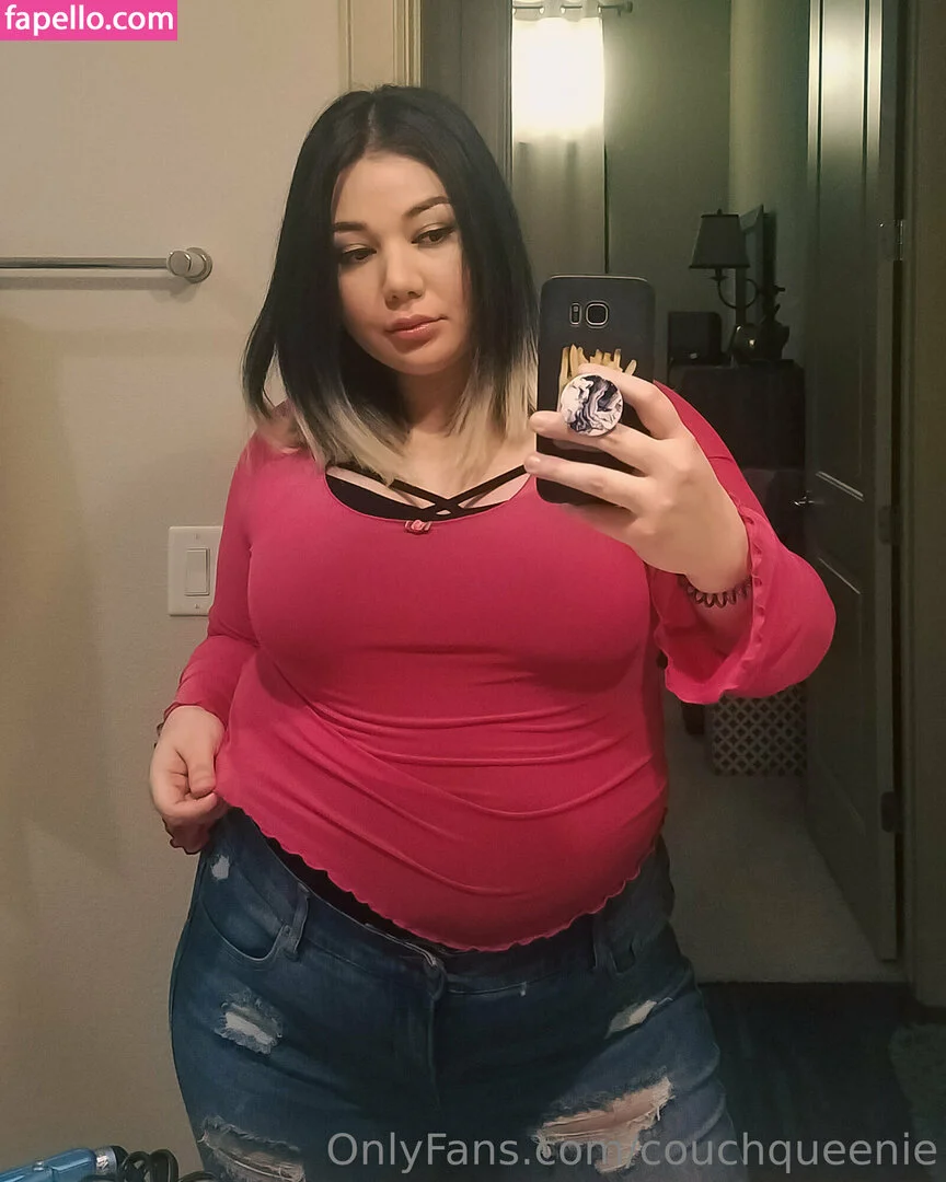 couchqueenie Onlyfans Photo Gallery 