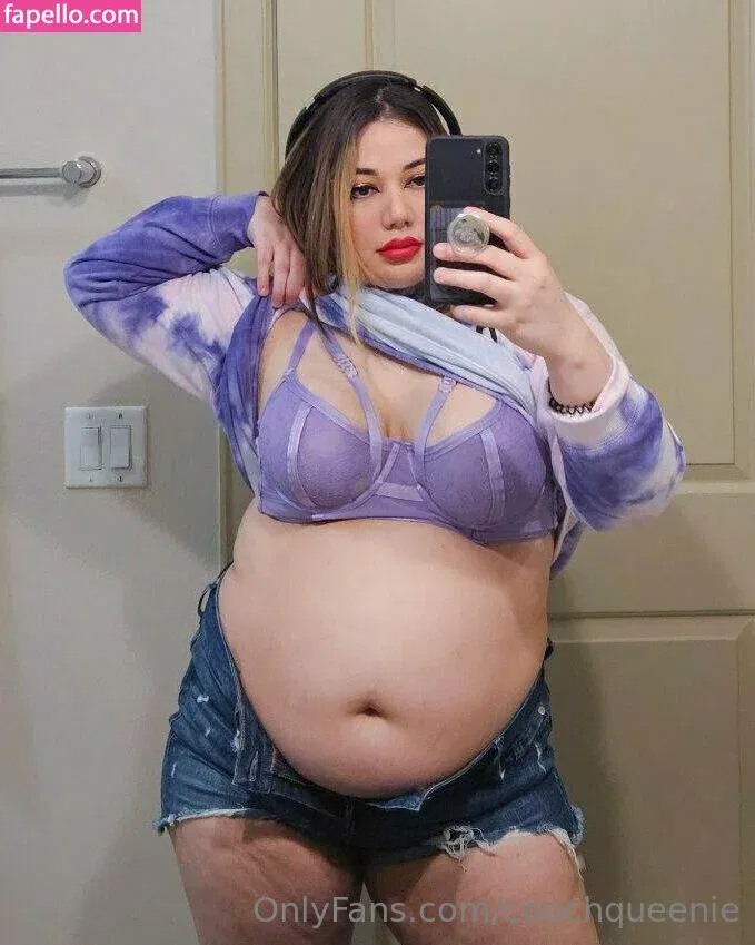 couchqueenie Onlyfans Photo Gallery 