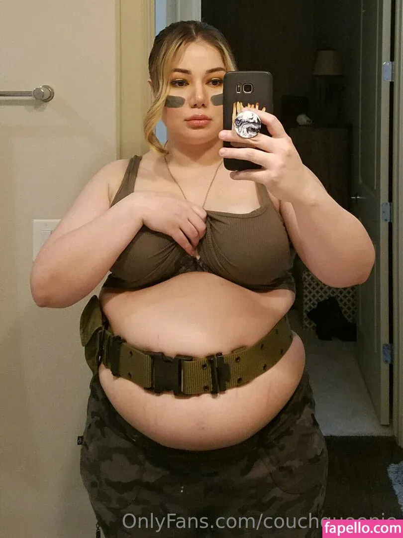 couchqueenie Onlyfans Photo Gallery 