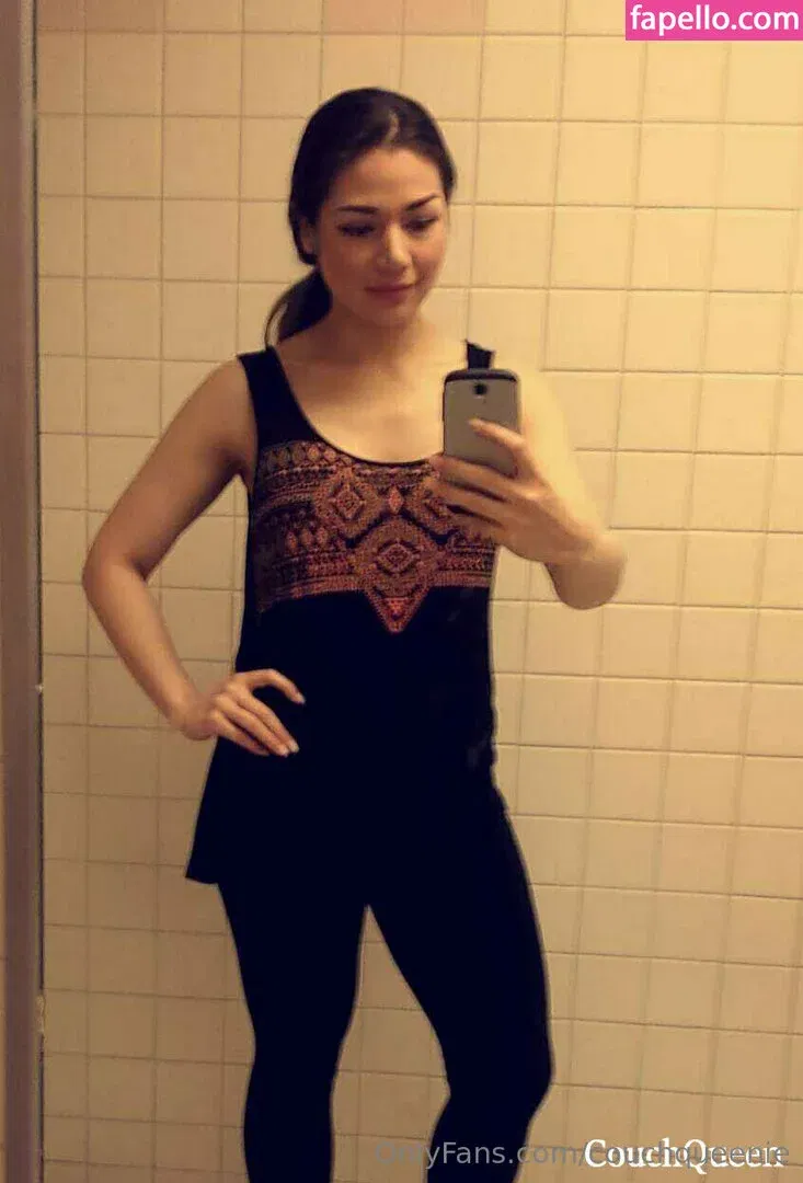 couchqueenie Onlyfans Photo Gallery 