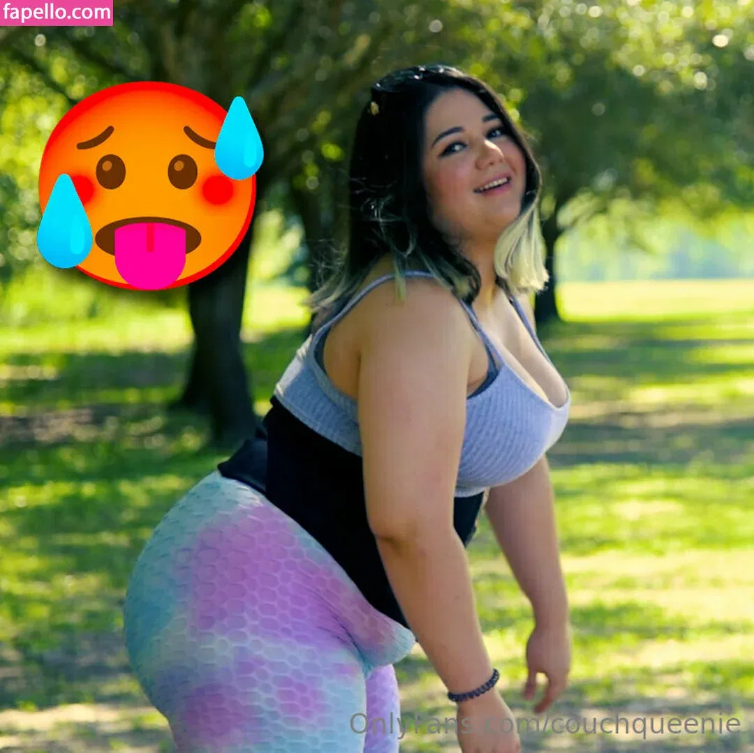 couchqueenie Onlyfans Photo Gallery 