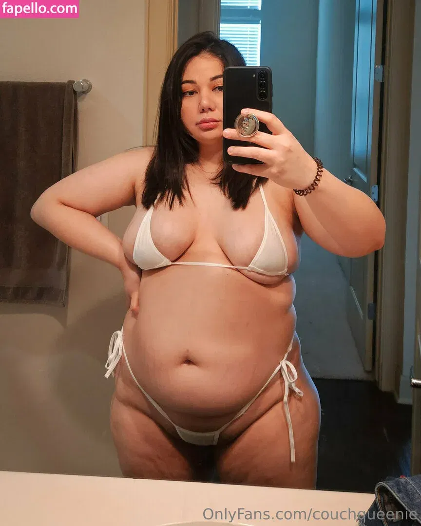 couchqueenie Onlyfans Photo Gallery 