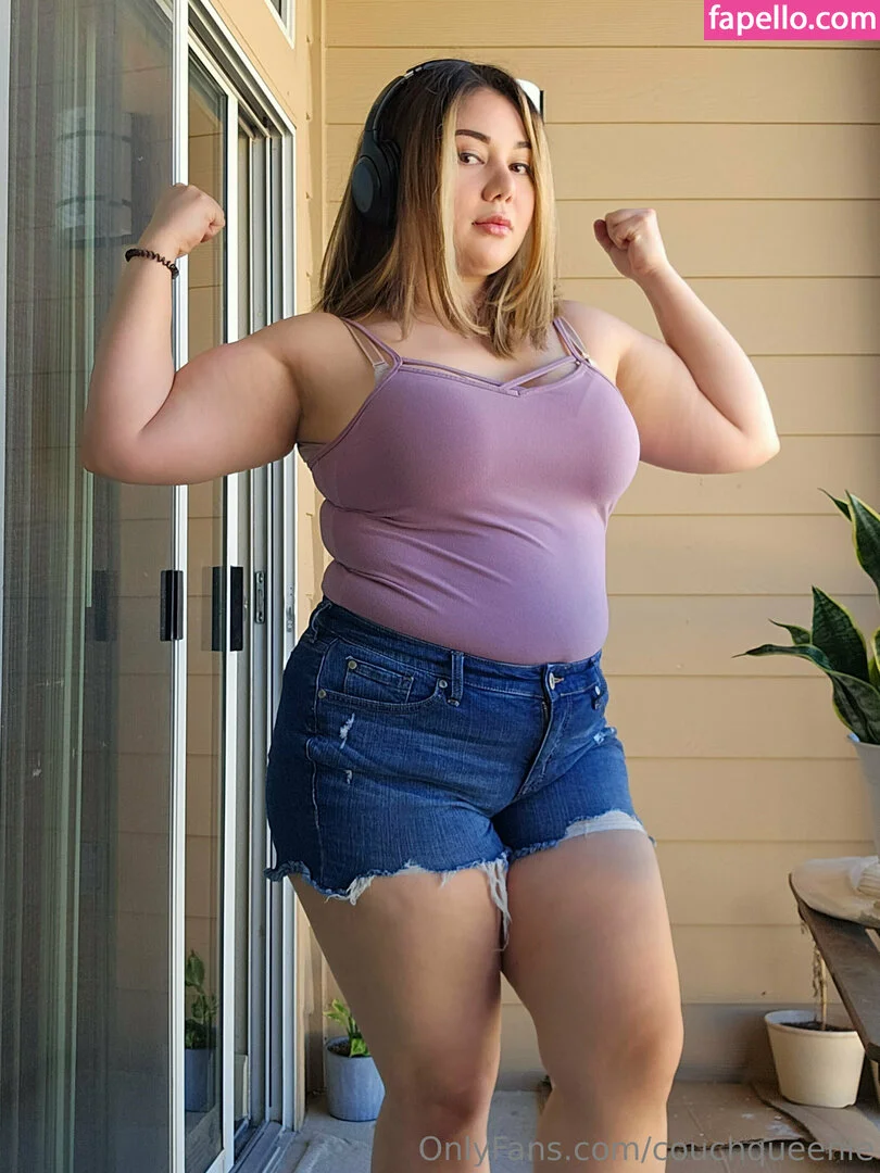 couchqueenie Onlyfans Photo Gallery 