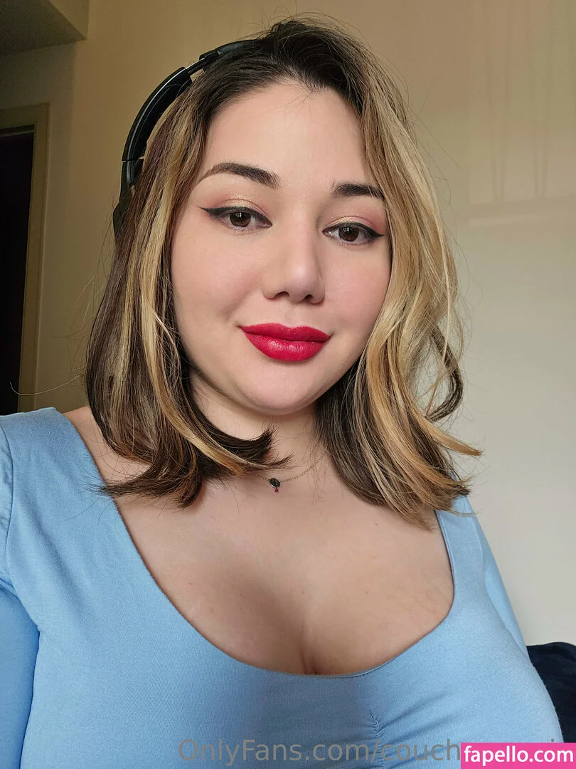 couchqueenie Onlyfans Photo Gallery 