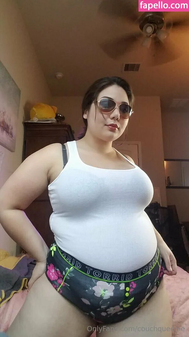 couchqueenie Onlyfans Photo Gallery 