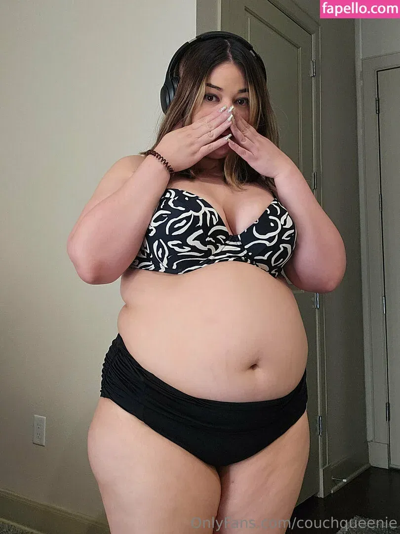 couchqueenie Onlyfans Photo Gallery 