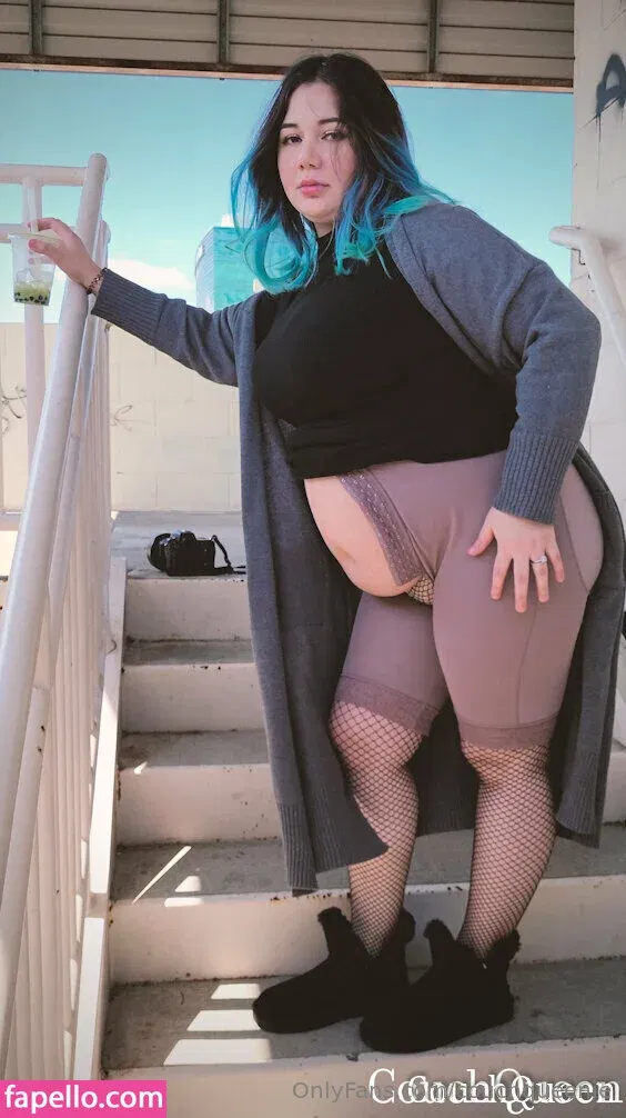 couchqueenie Onlyfans Photo Gallery 