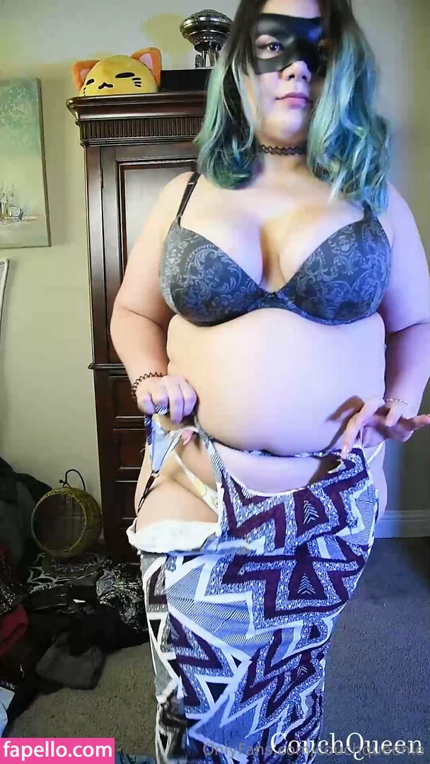 couchqueenie Onlyfans Photo Gallery 