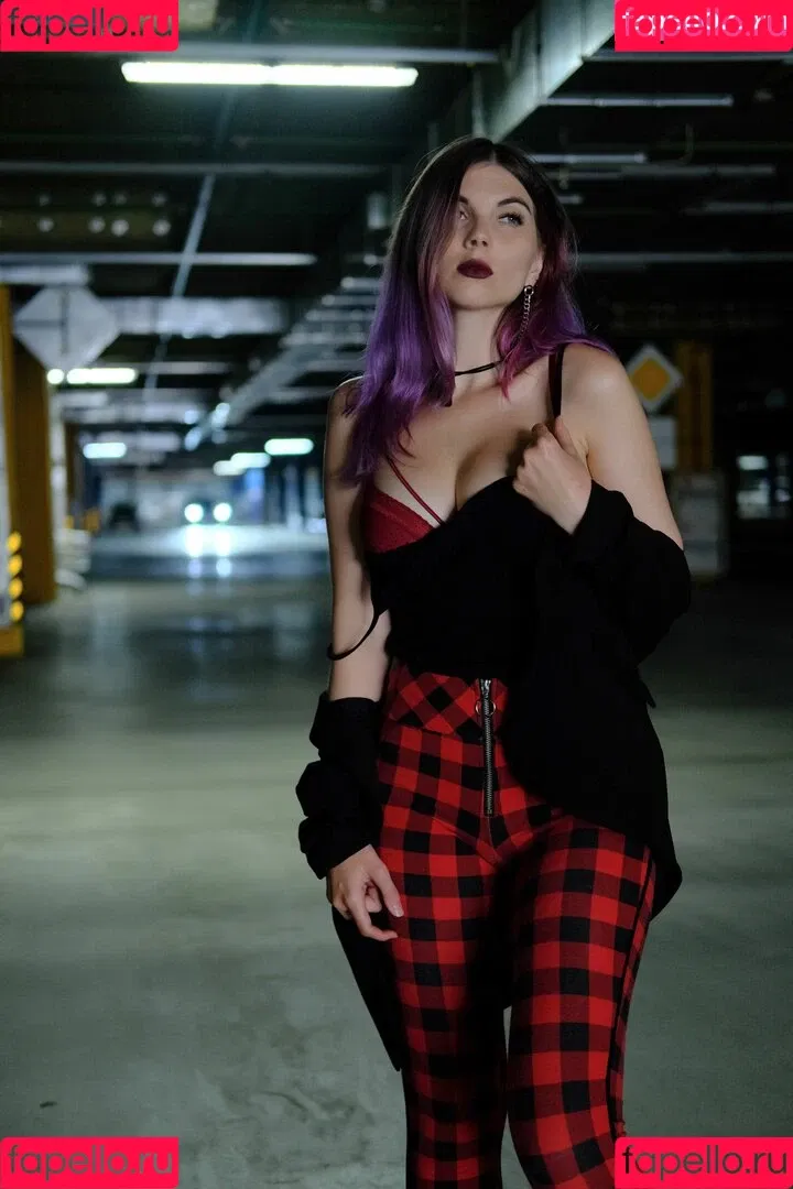 Lipisinkaaa Onlyfans Photo Gallery 