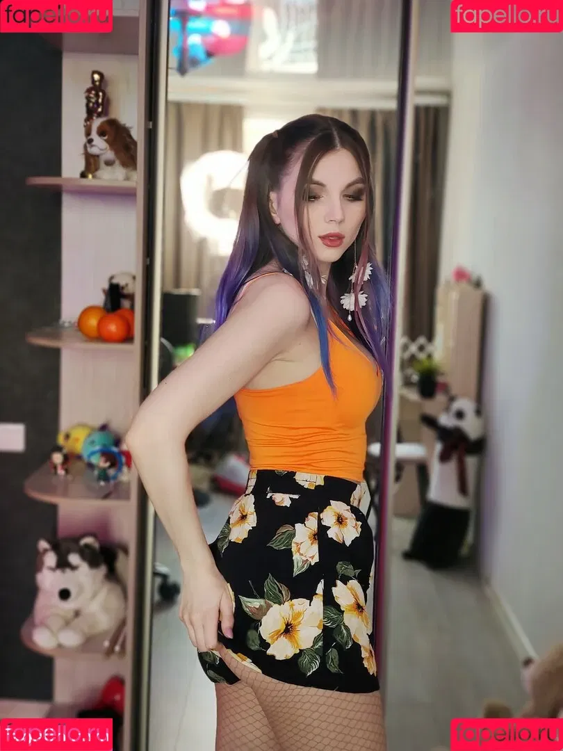Lipisinkaaa Onlyfans Photo Gallery 
