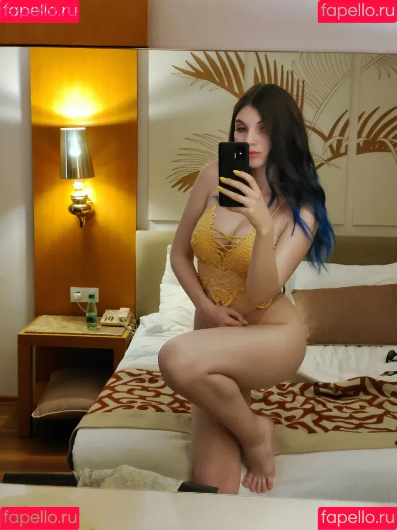 Lipisinkaaa Onlyfans Photo Gallery 