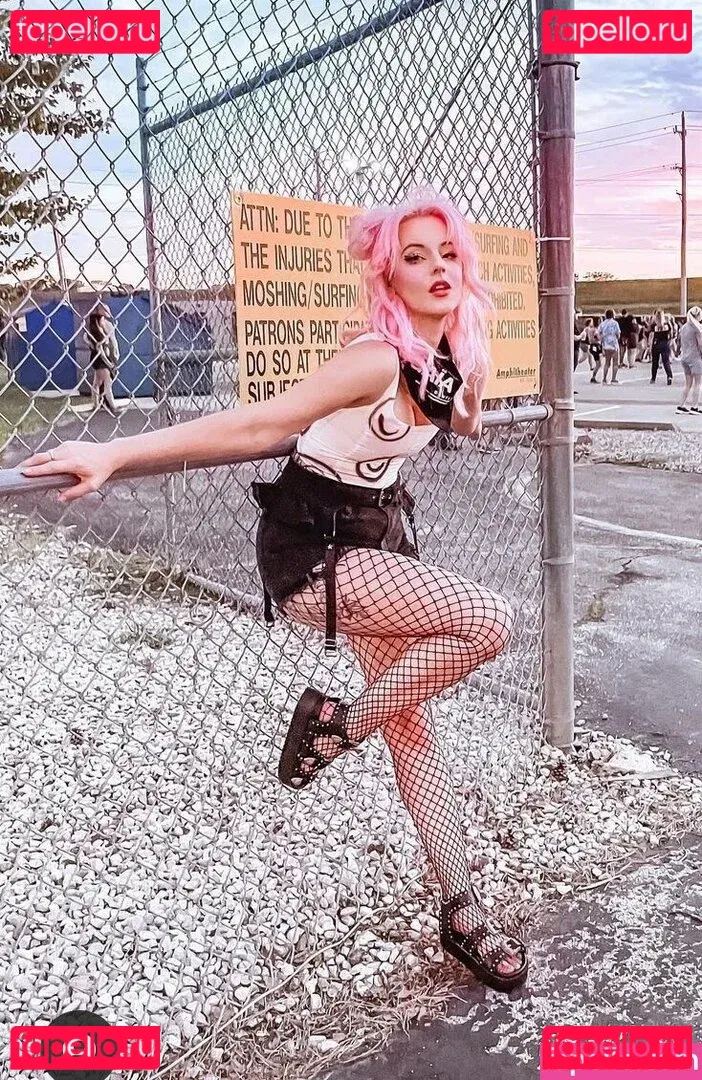 Heidi Mae Onlyfans Photo Gallery 