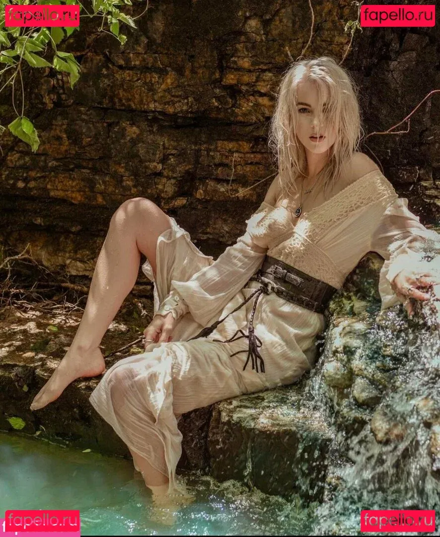 Heidi Mae Onlyfans Photo Gallery 