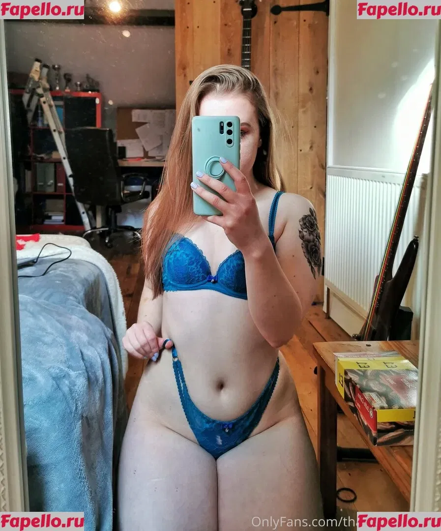Thatlittleminigirl Onlyfans Photo Gallery 