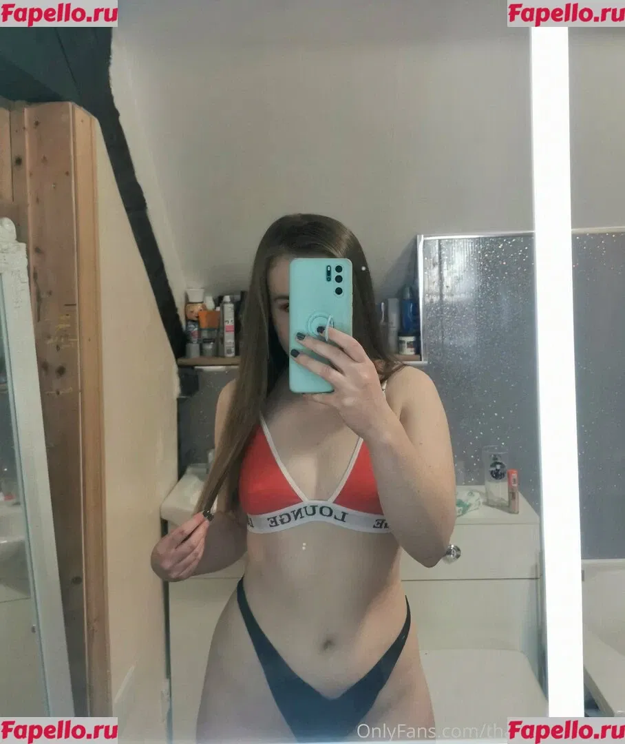 Thatlittleminigirl Onlyfans Photo Gallery 