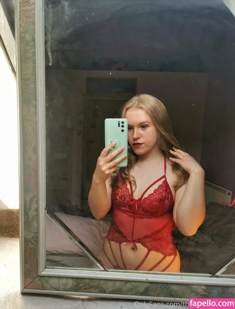 Thatlittleminigirl Onlyfans Photo Gallery 