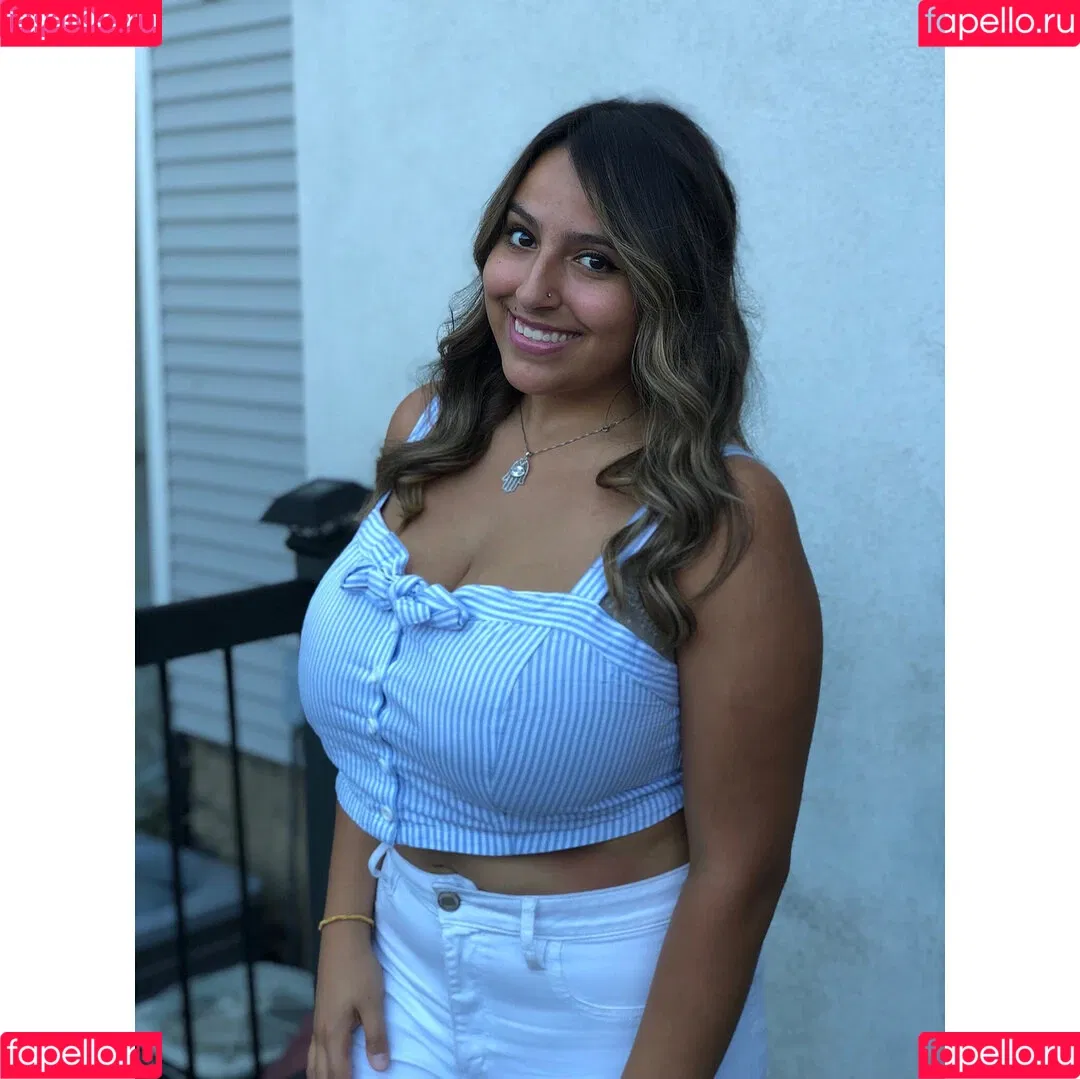 Alexis Onlyfans Photo Gallery 