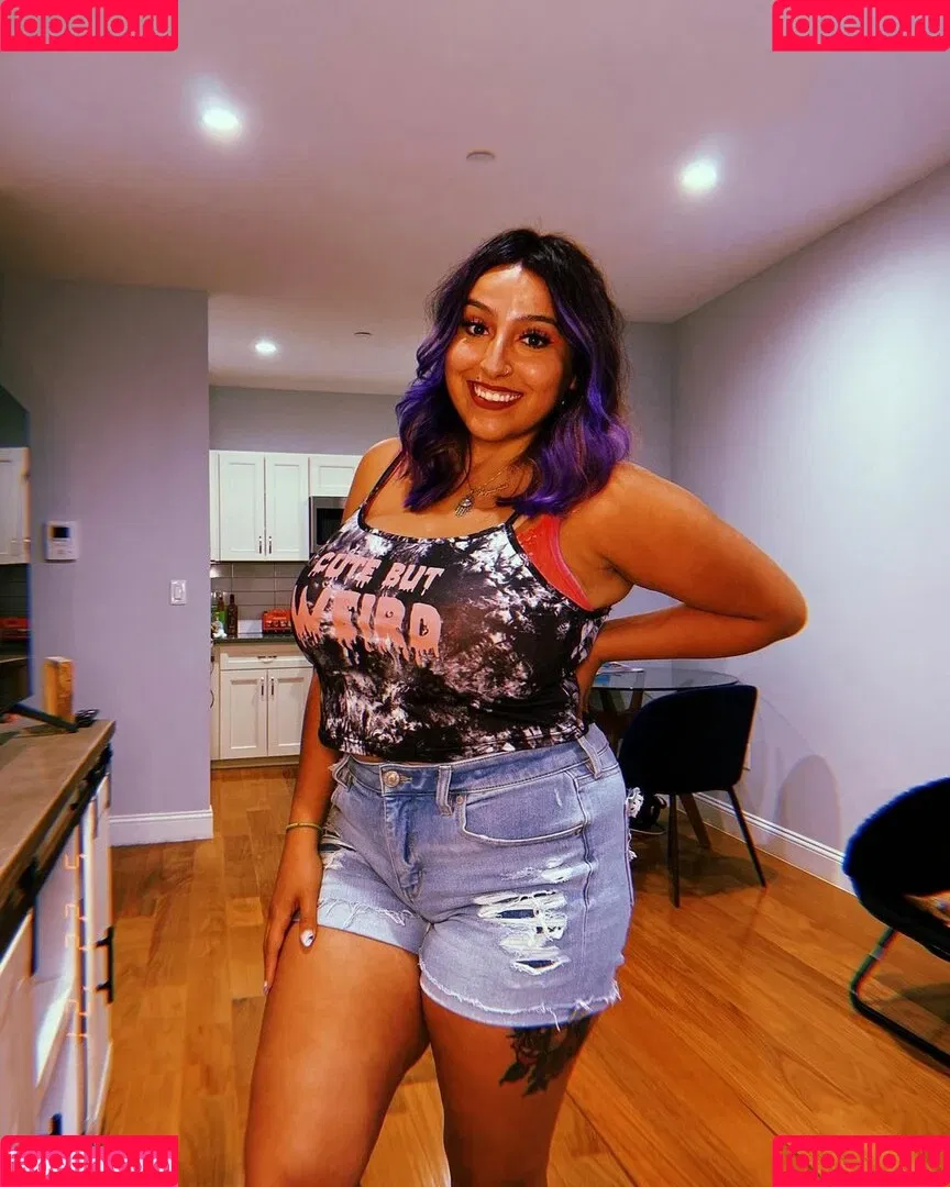 Alexis Onlyfans Photo Gallery 