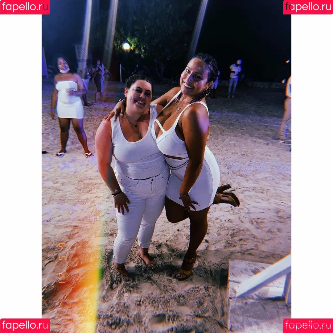 Alexis Onlyfans Photo Gallery 