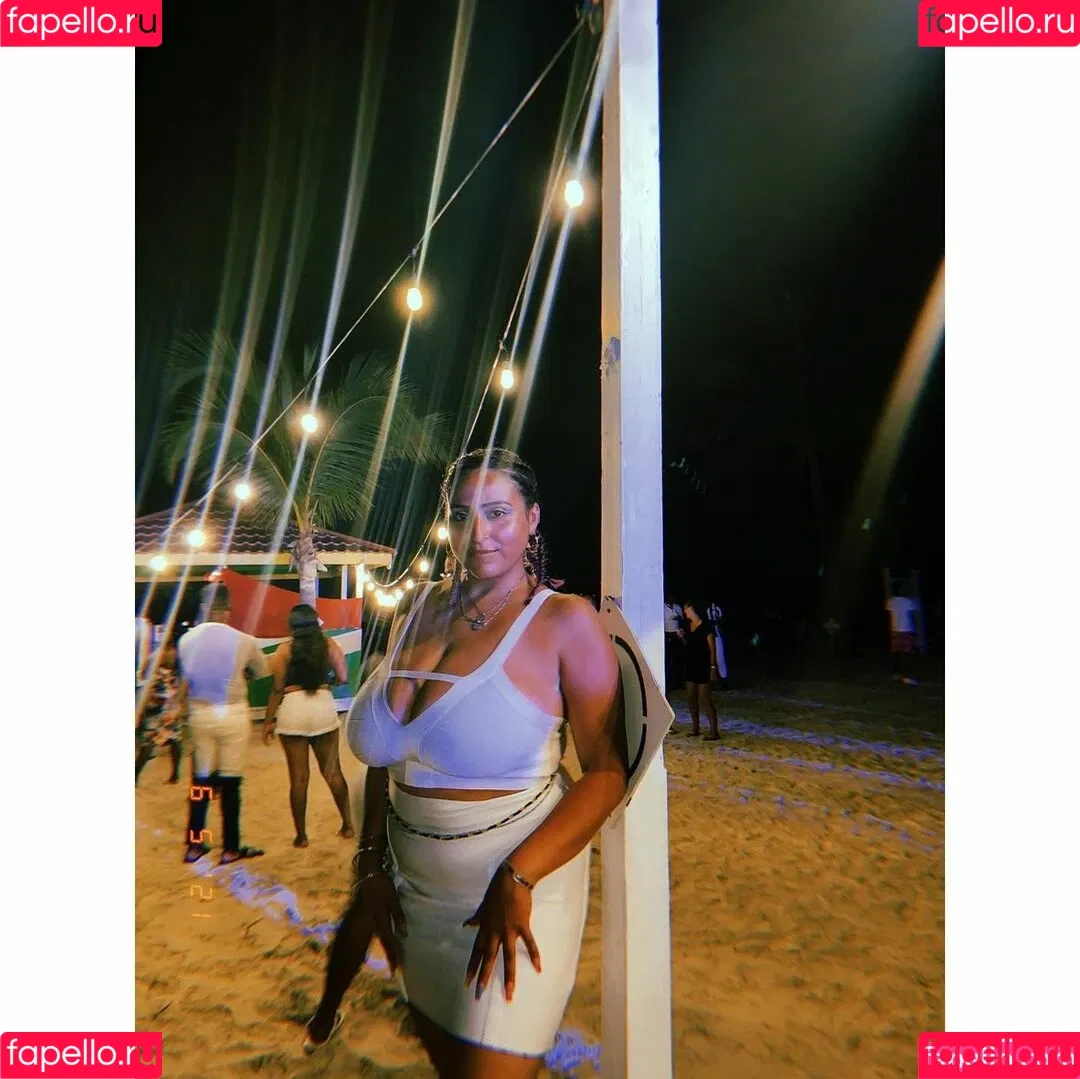 Alexis Onlyfans Photo Gallery 
