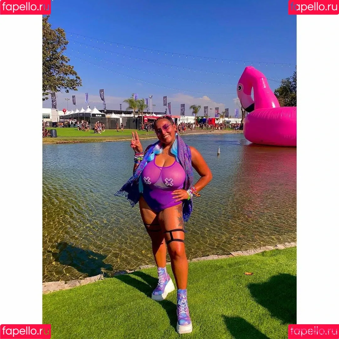 Alexis Onlyfans Photo Gallery 