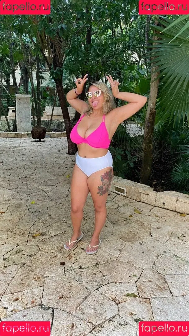 Alexis Onlyfans Photo Gallery 
