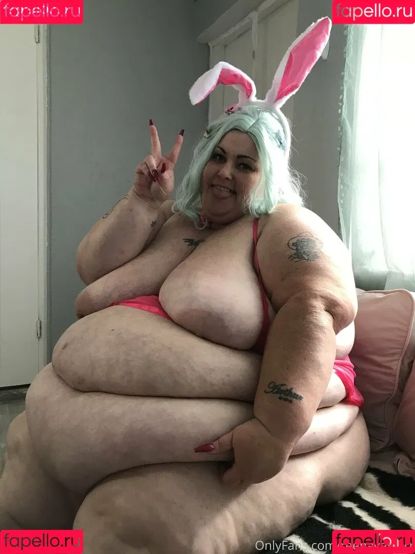 reenayestarr Onlyfans Photo Gallery 