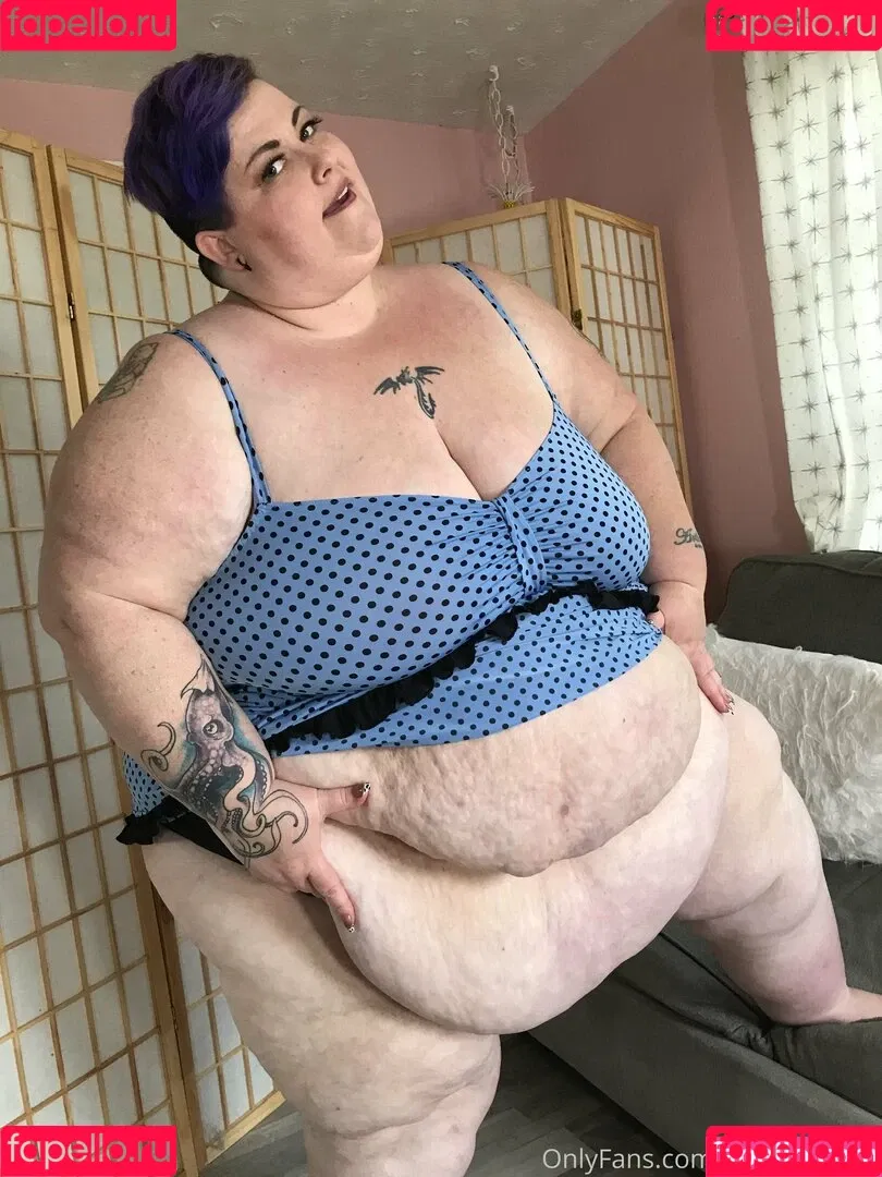 reenayestarr Onlyfans Photo Gallery 