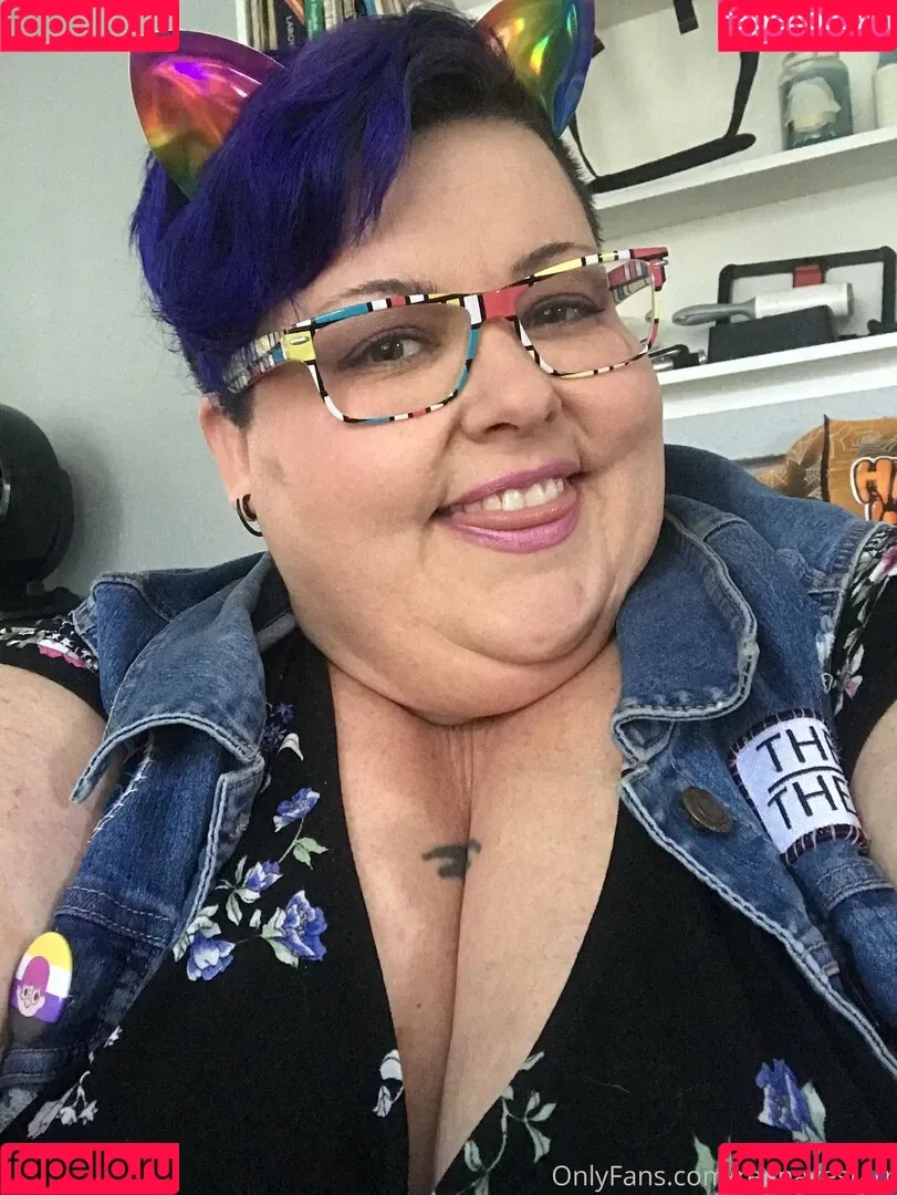 reenayestarr Onlyfans Photo Gallery 