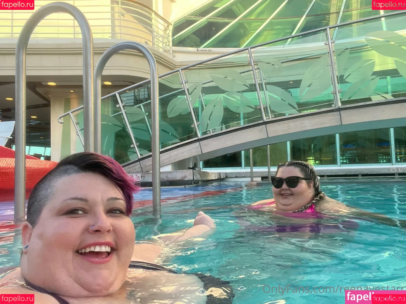 reenayestarr Onlyfans Photo Gallery 