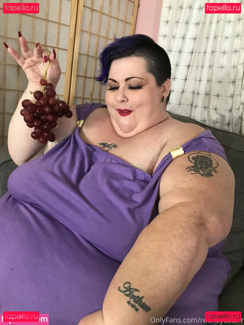 reenayestarr Onlyfans Photo Gallery 