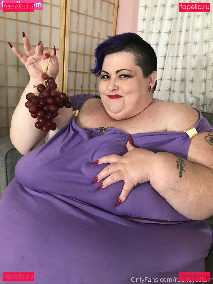 reenayestarr Onlyfans Photo Gallery 