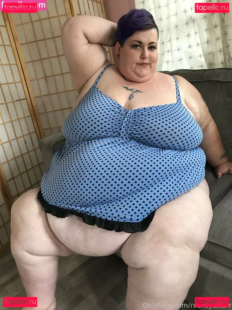 reenayestarr Onlyfans Photo Gallery 