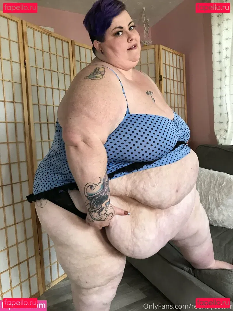 reenayestarr Onlyfans Photo Gallery 