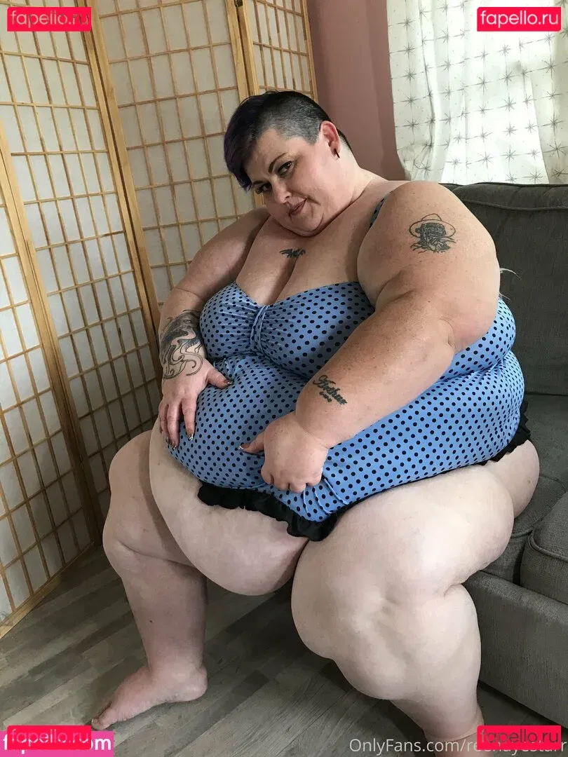 reenayestarr Onlyfans Photo Gallery 