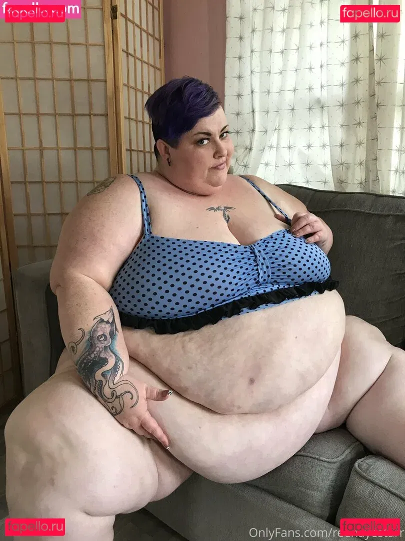 reenayestarr Onlyfans Photo Gallery 