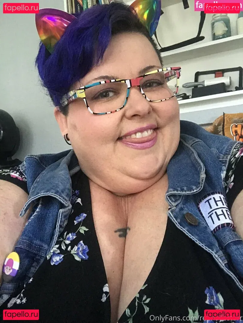 reenayestarr Onlyfans Photo Gallery 