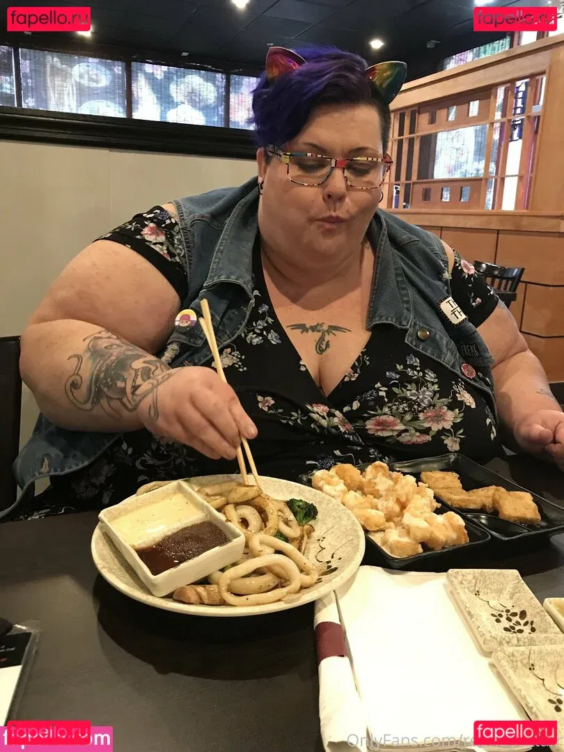 reenayestarr Onlyfans Photo Gallery 