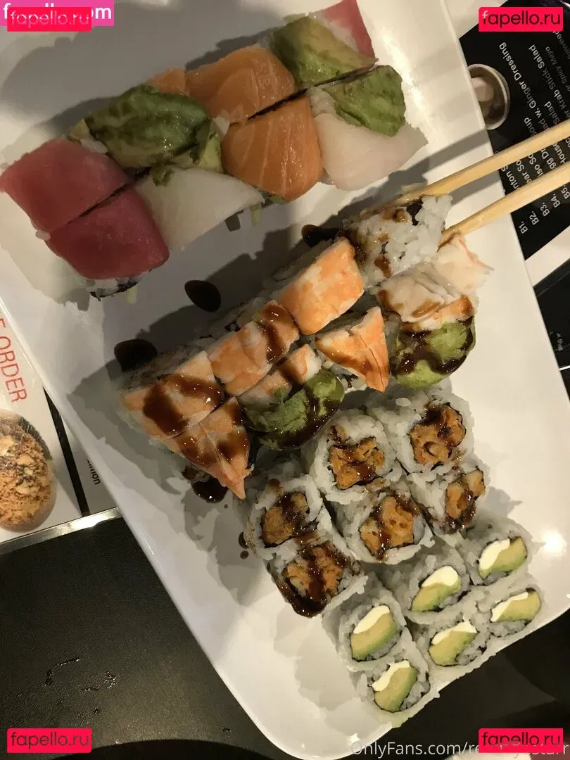 reenayestarr Onlyfans Photo Gallery 