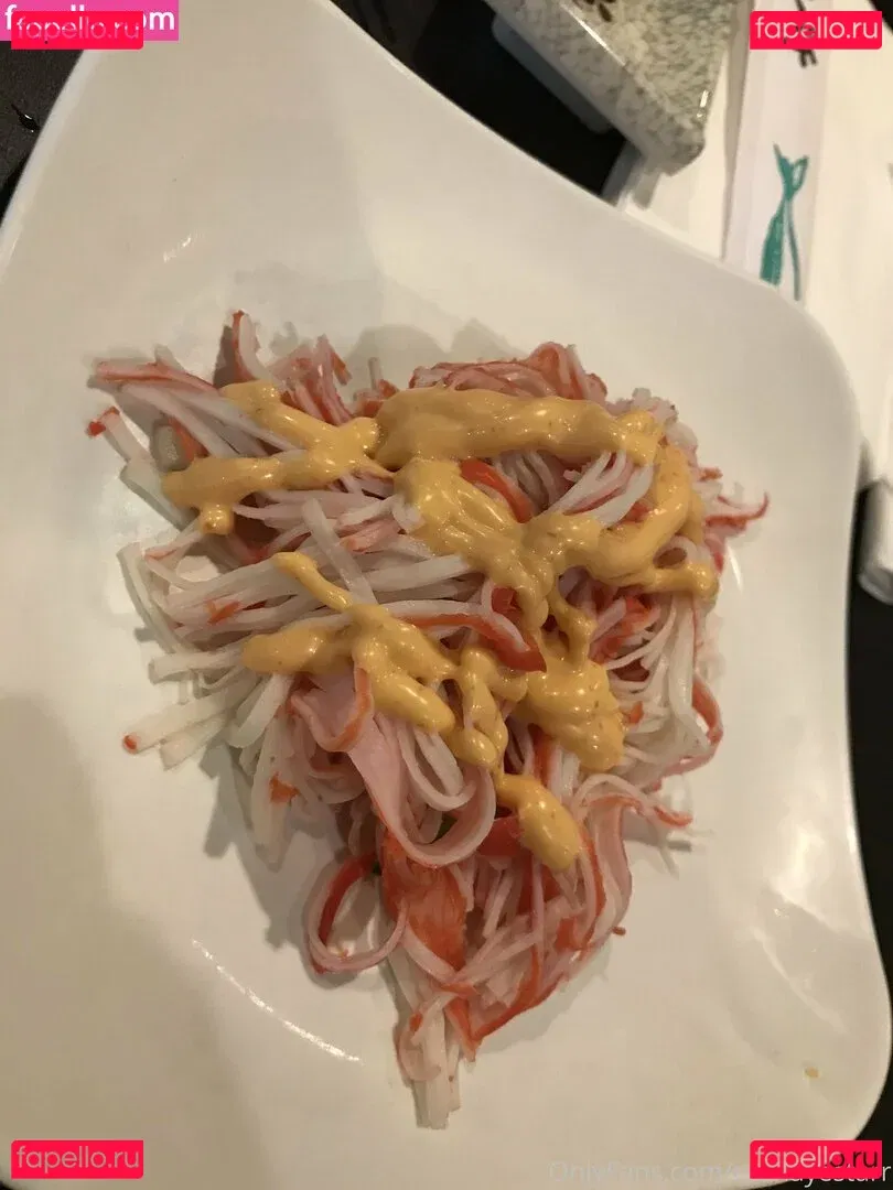 reenayestarr Onlyfans Photo Gallery 