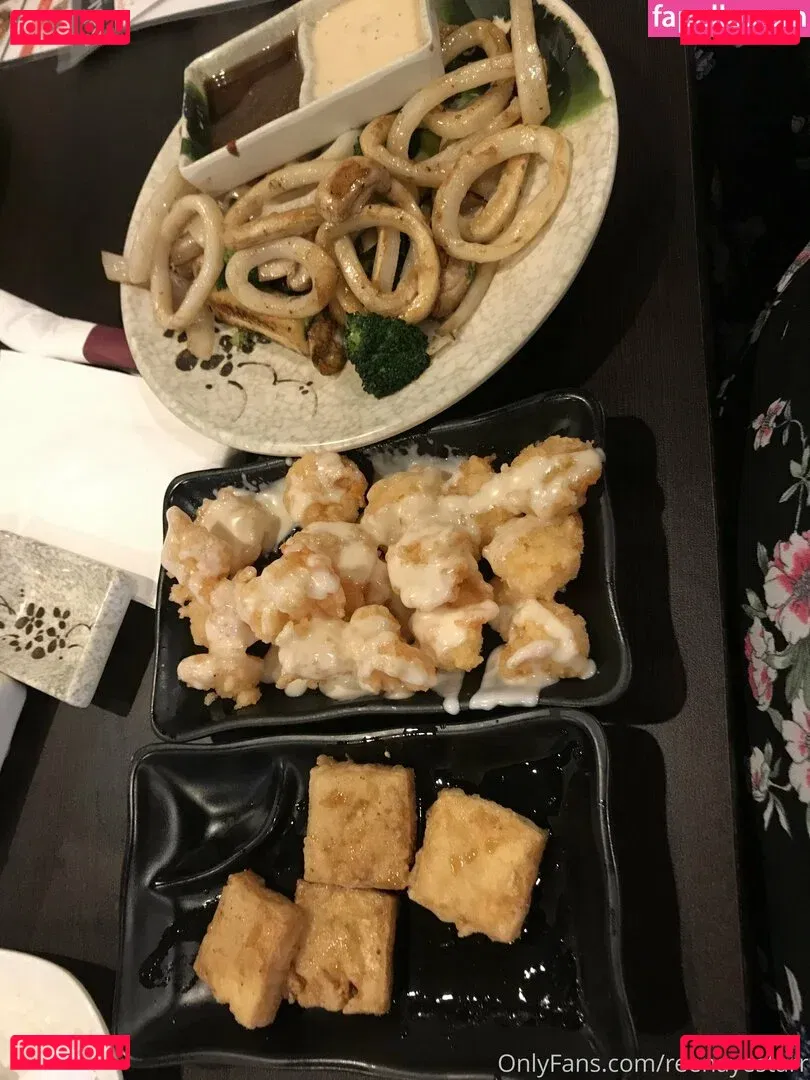 reenayestarr Onlyfans Photo Gallery 