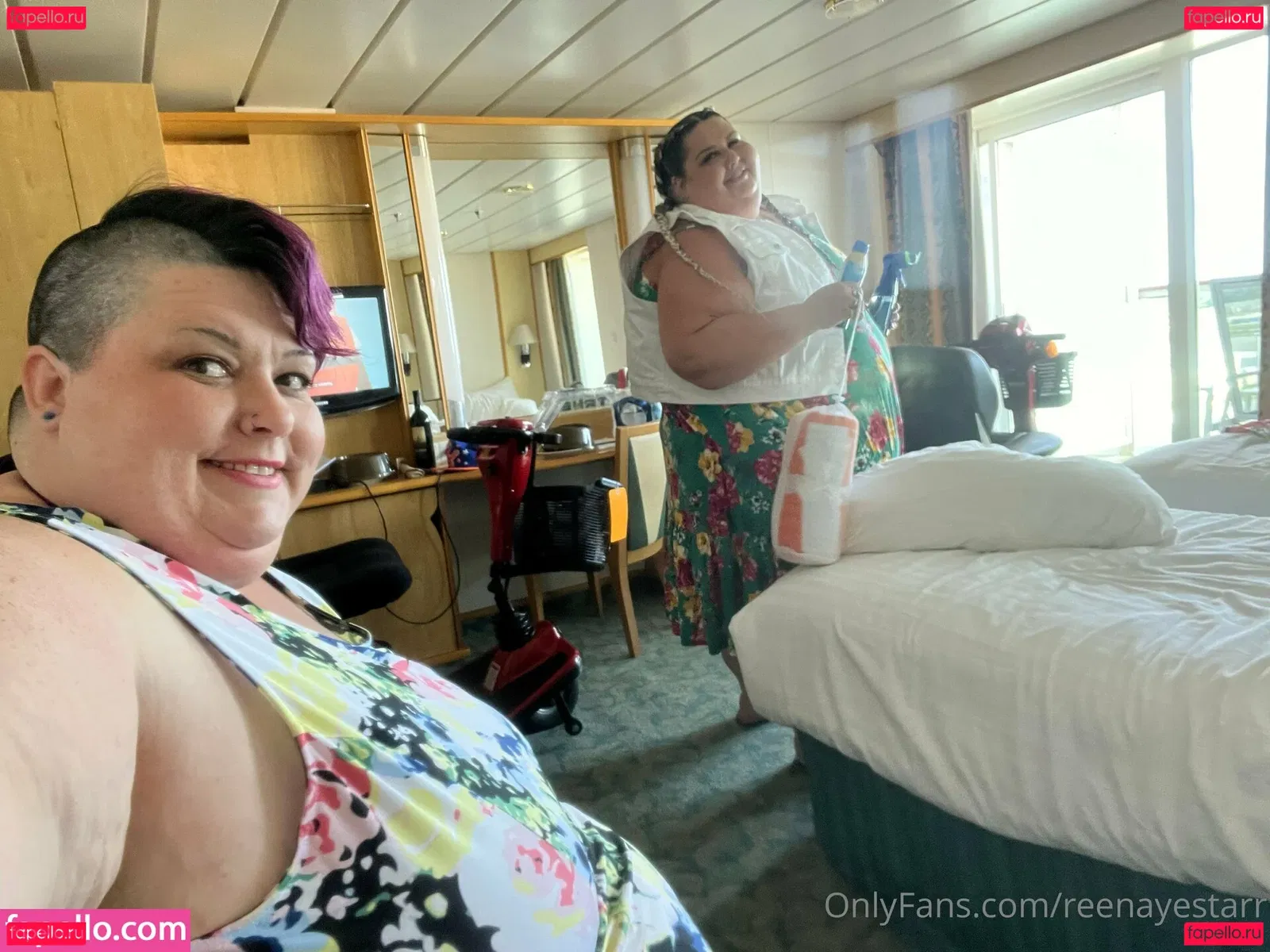 reenayestarr Onlyfans Photo Gallery 