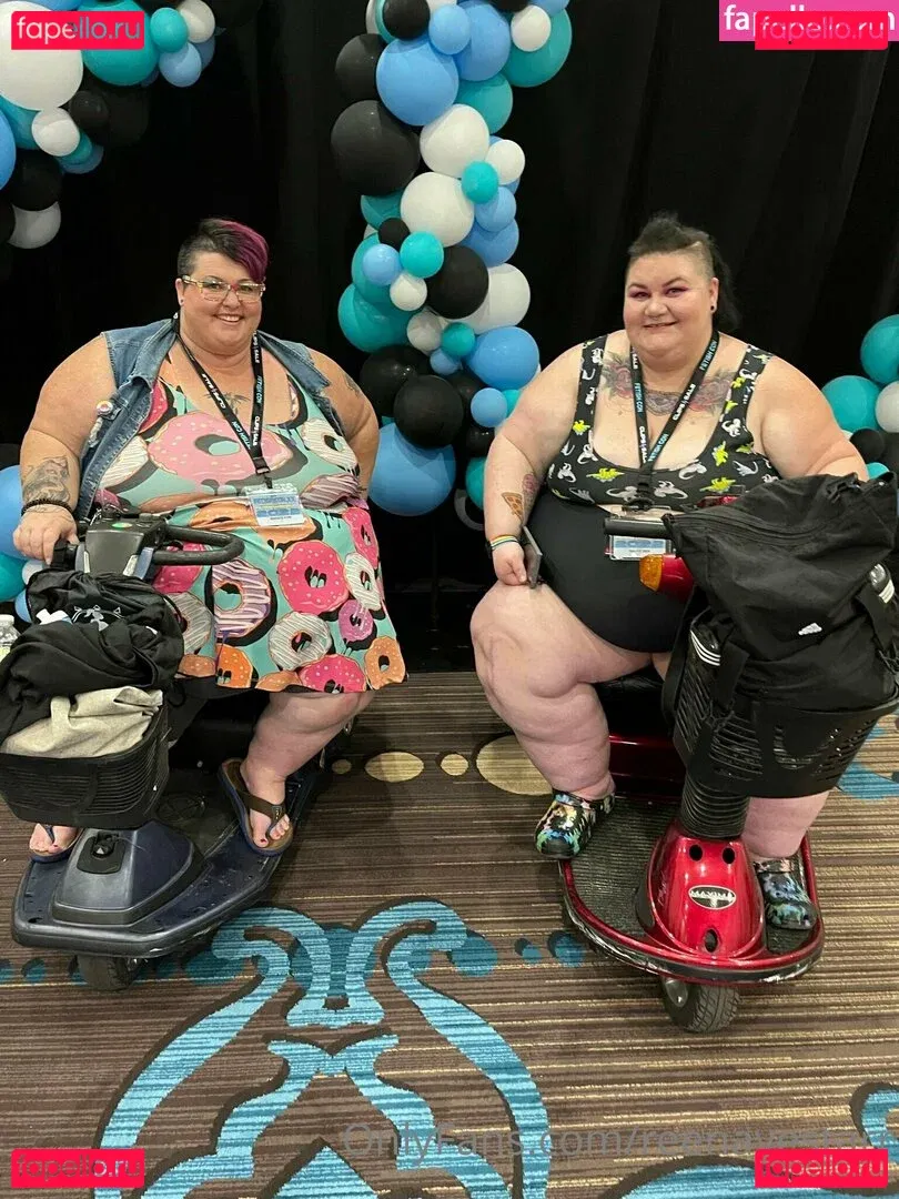 reenayestarr Onlyfans Photo Gallery 