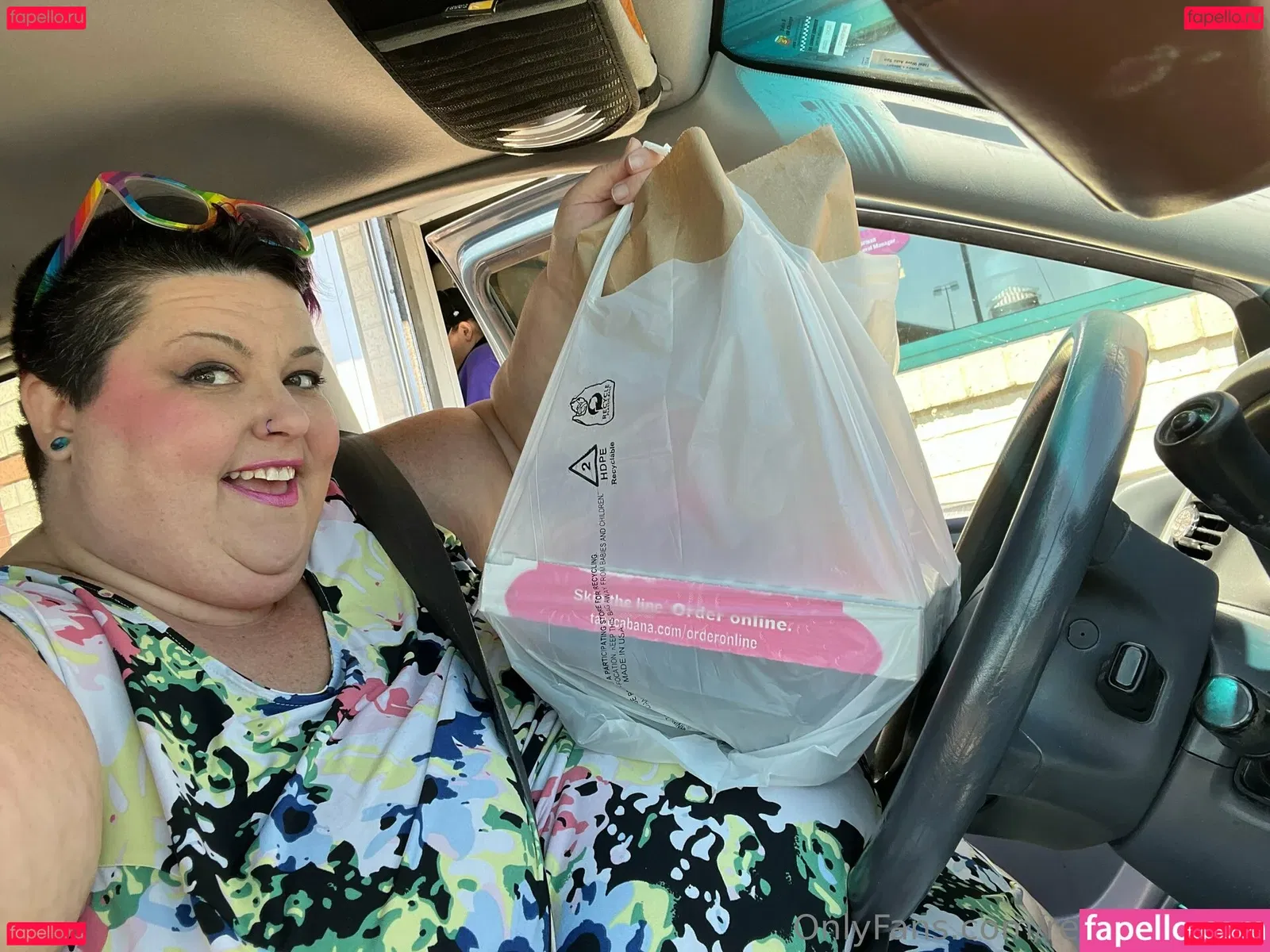 reenayestarr Onlyfans Photo Gallery 