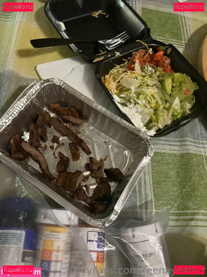 reenayestarr Onlyfans Photo Gallery 