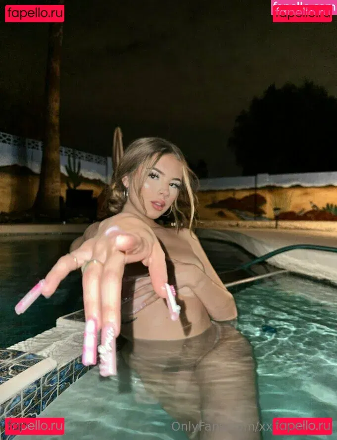 xxxtrahot18 Onlyfans Photo Gallery 