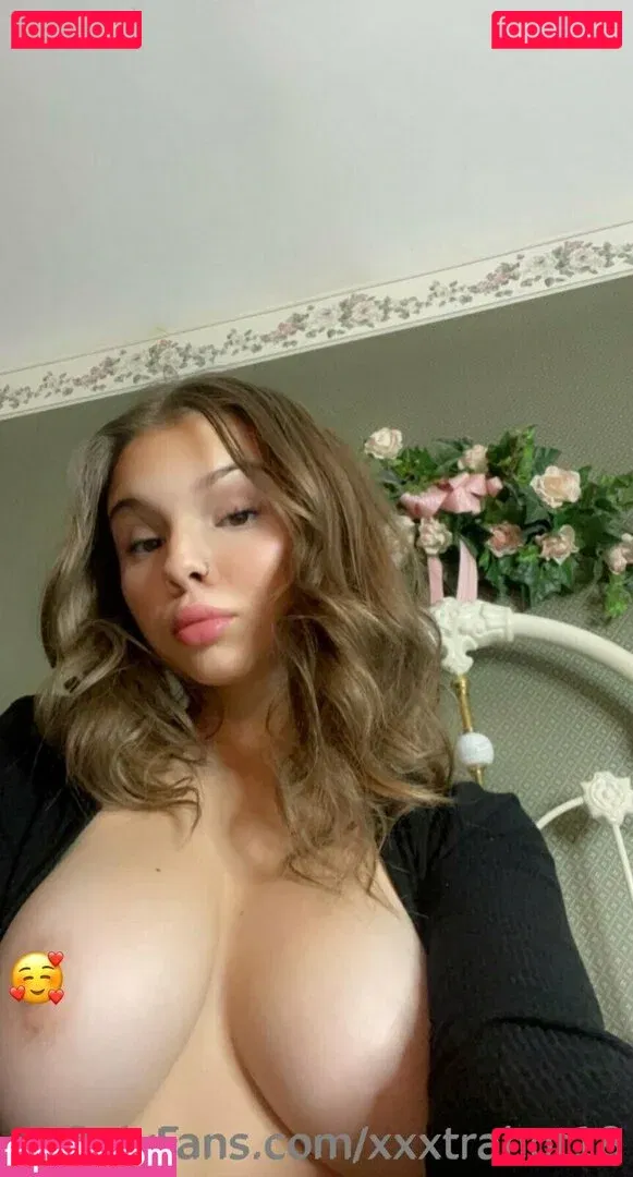 xxxtrahot18 Onlyfans Photo Gallery 